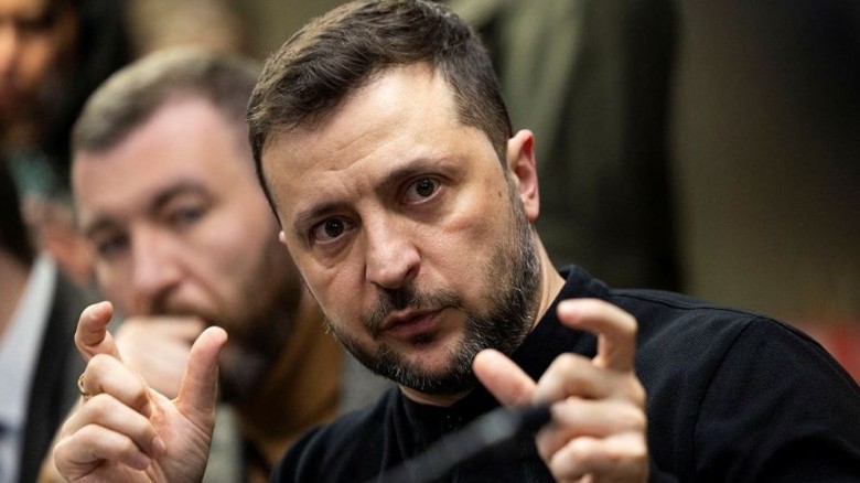 যুক্তরাষ্ট্রের সঙ্গে এখনো খনিজ চুক্তি করতে ‘প্রস্ত...